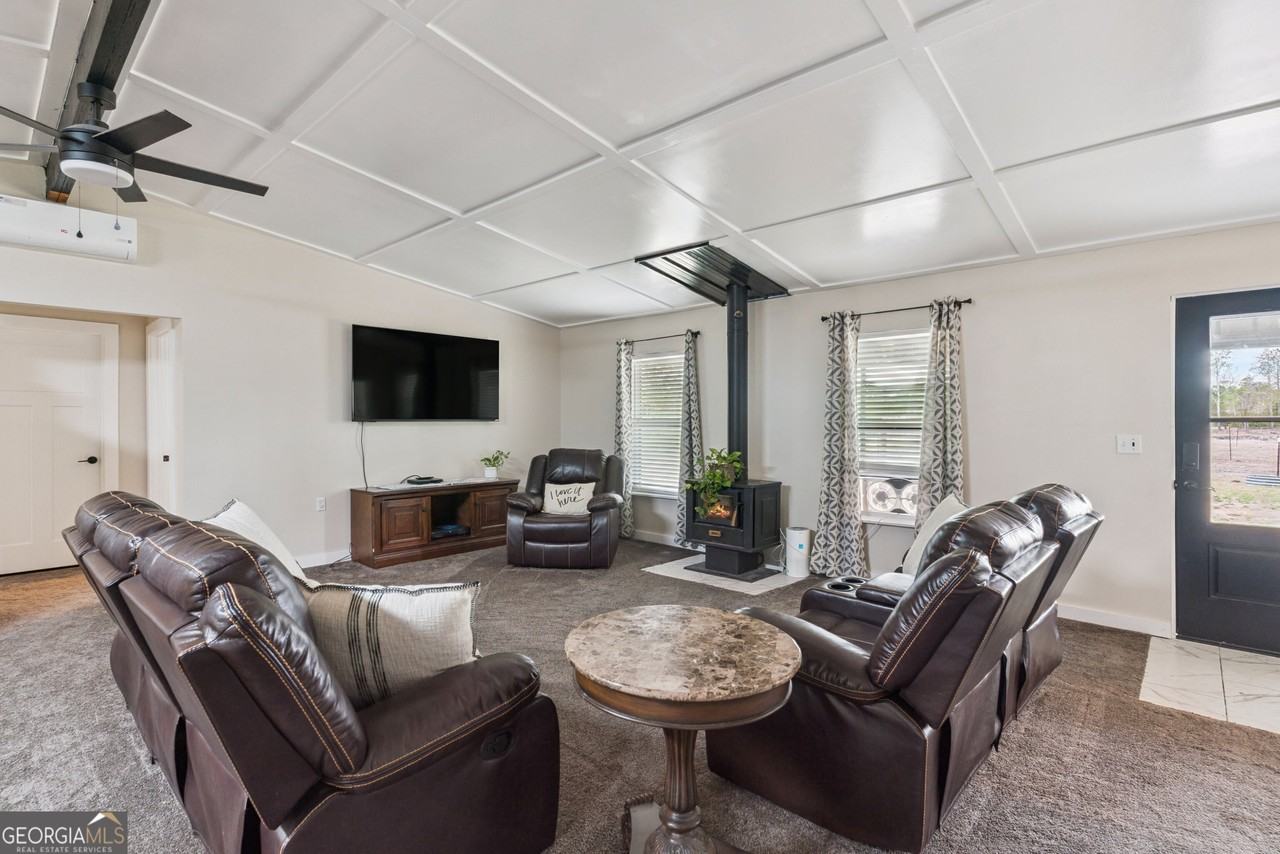 882 Picketts Mill Trl - Photo 3 of 8