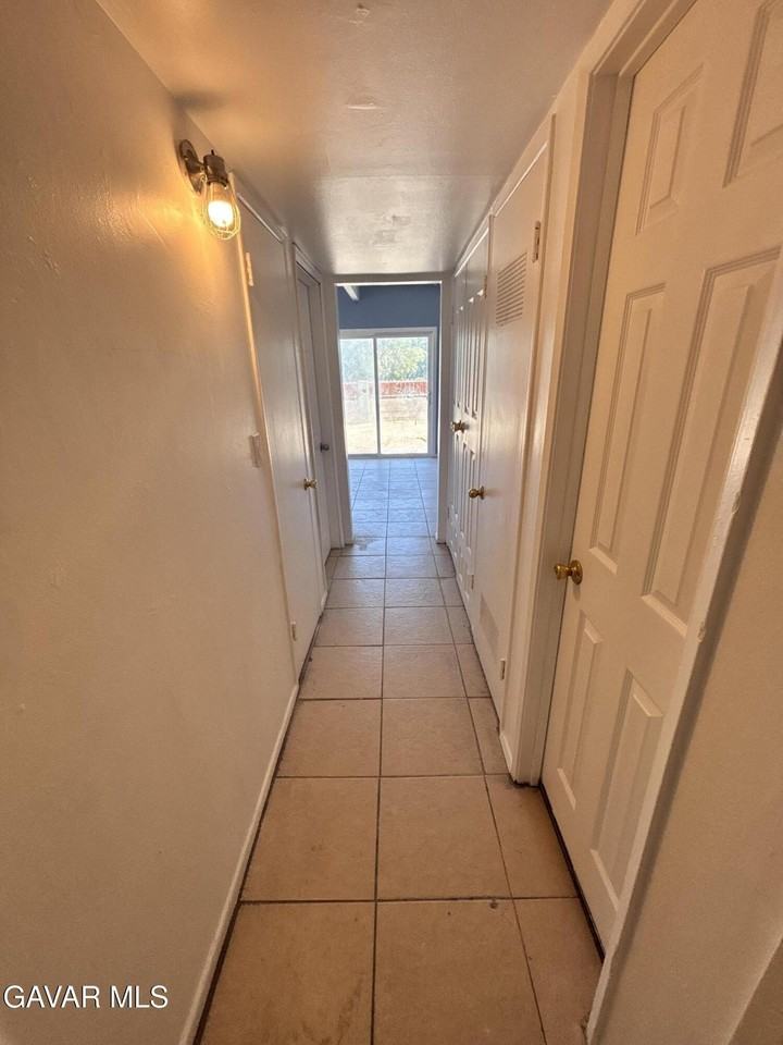 38907 Rambler Ave - Photo 7 of 14