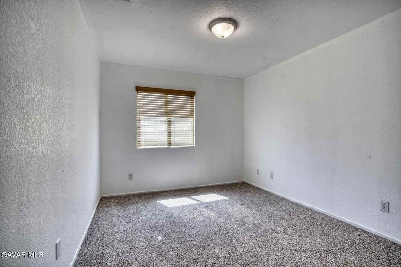 45444 Spahn Ln - Photo 7 of 13