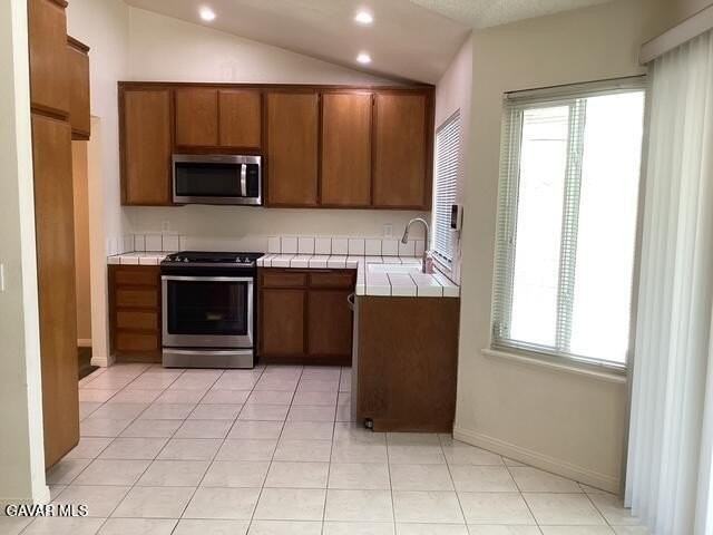 3522 W Avenue J2 - Photo 5 of 15