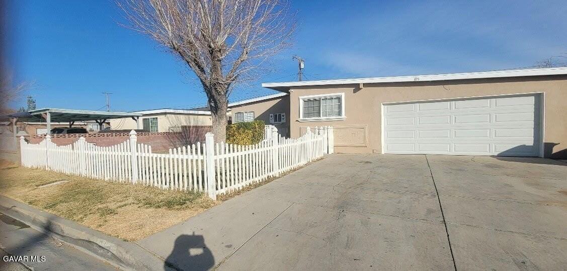 815 W Avenue H7 - Photo 2 of 11
