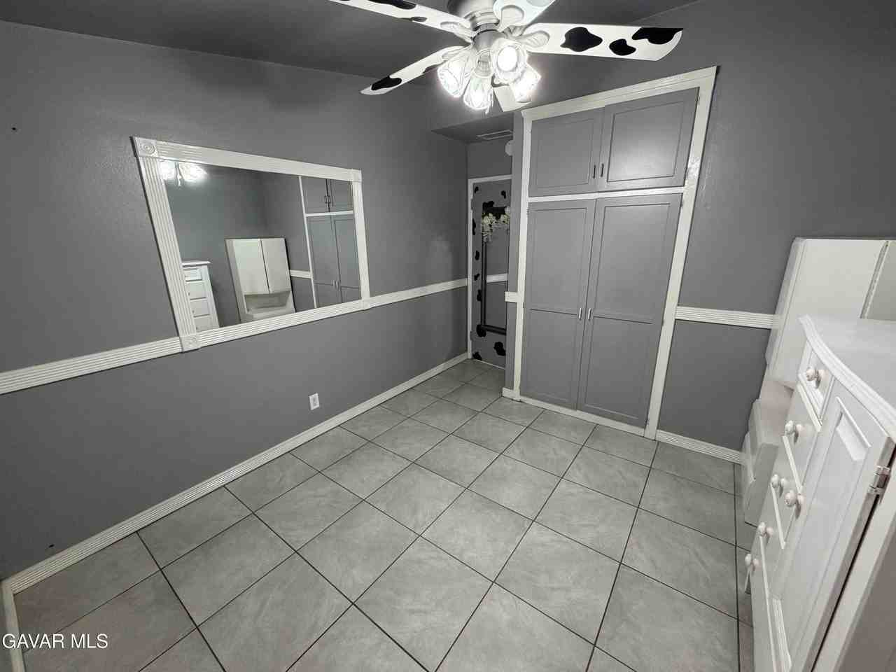 1621 E Avenue Q6 - Photo 5 of 16