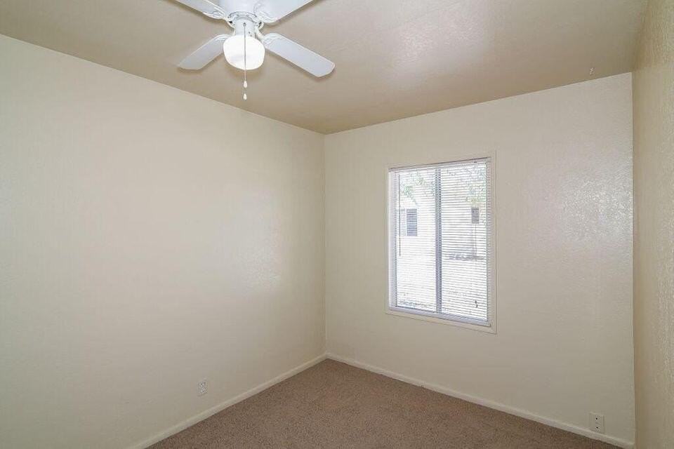 1839 Elm St #4 - Photo 4 of 7