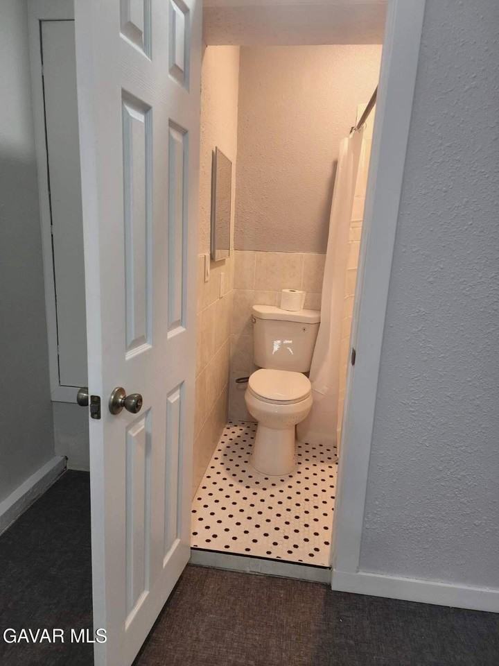 13602 Ironstone Ave - Photo 4 of 9