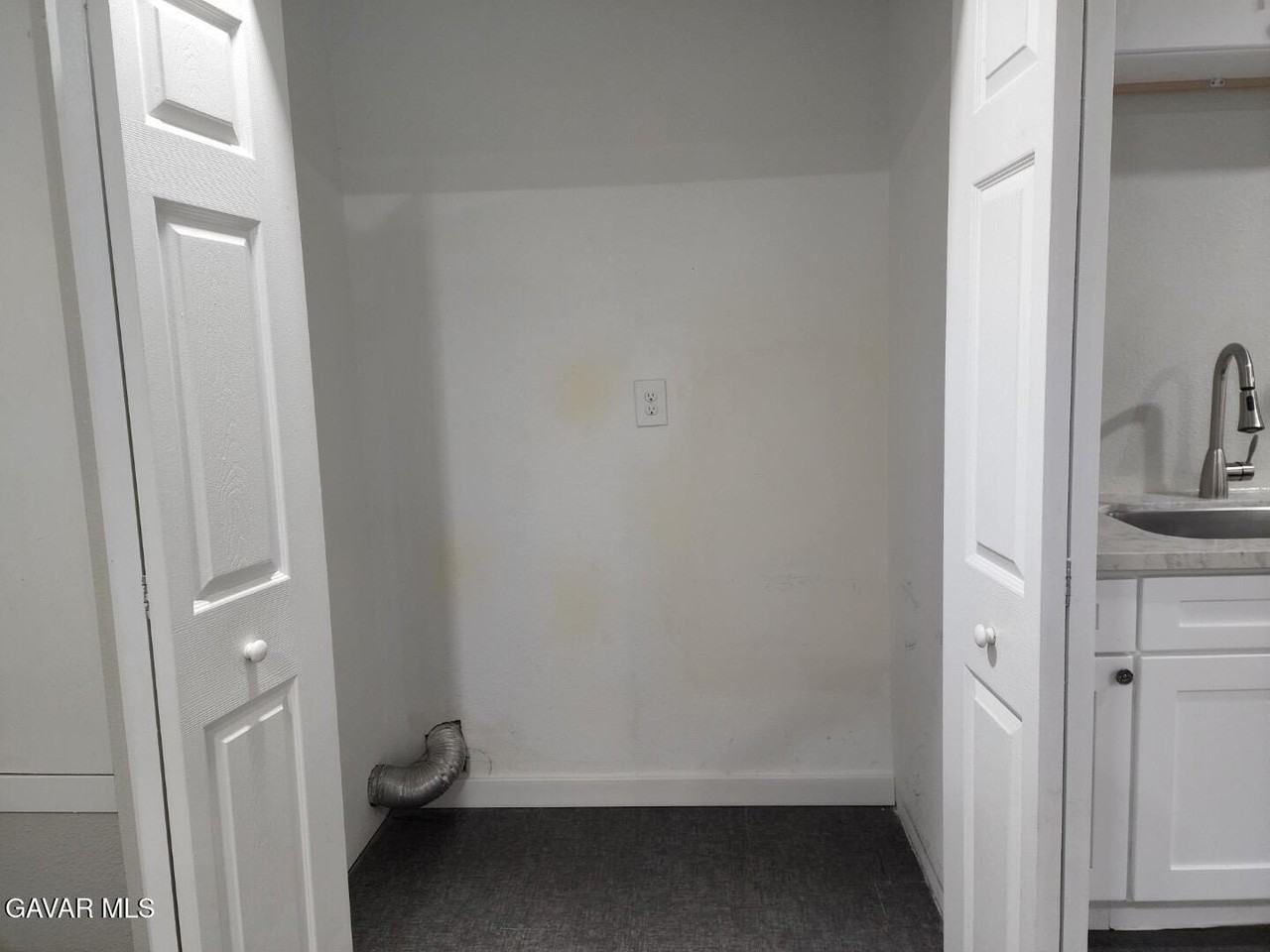 13602 Ironstone Ave - Photo 6 of 9