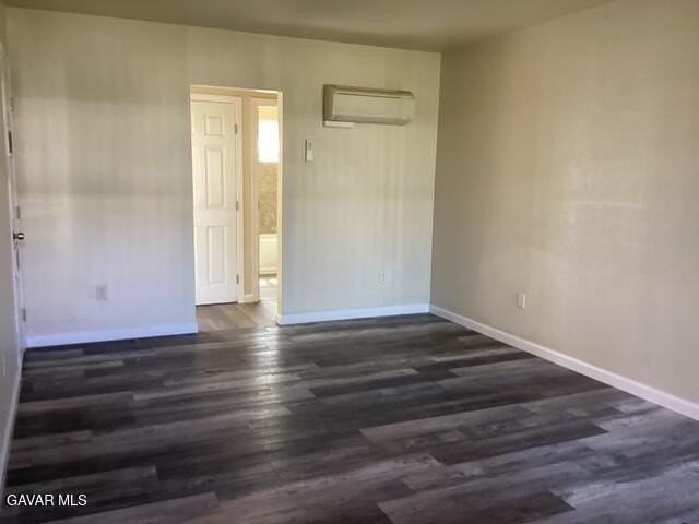 44254 Beech Ave #11 - Photo 2 of 6