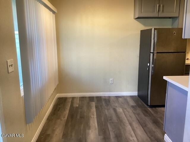 44254 Beech Ave #11 - Photo 4 of 6