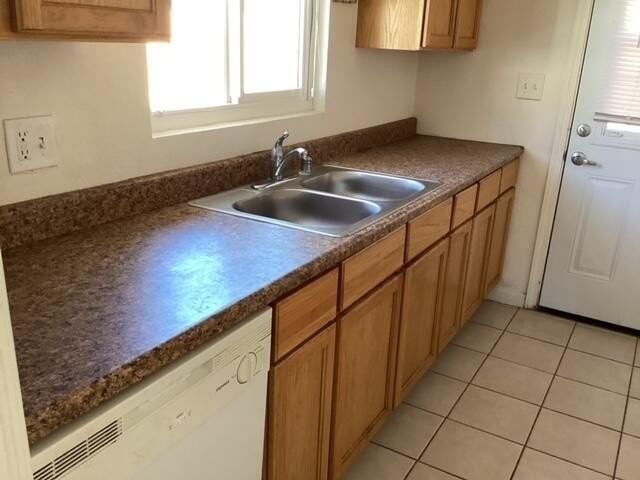 44257 Beech Ave - Photo 6 of 12