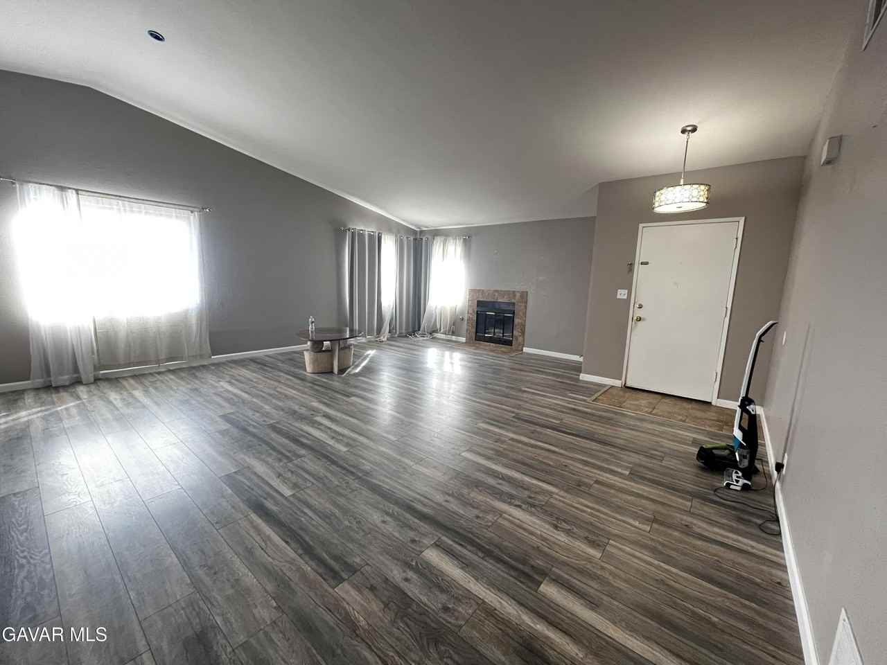 43770 Santa Rosa Cir - Photo 5 of 38