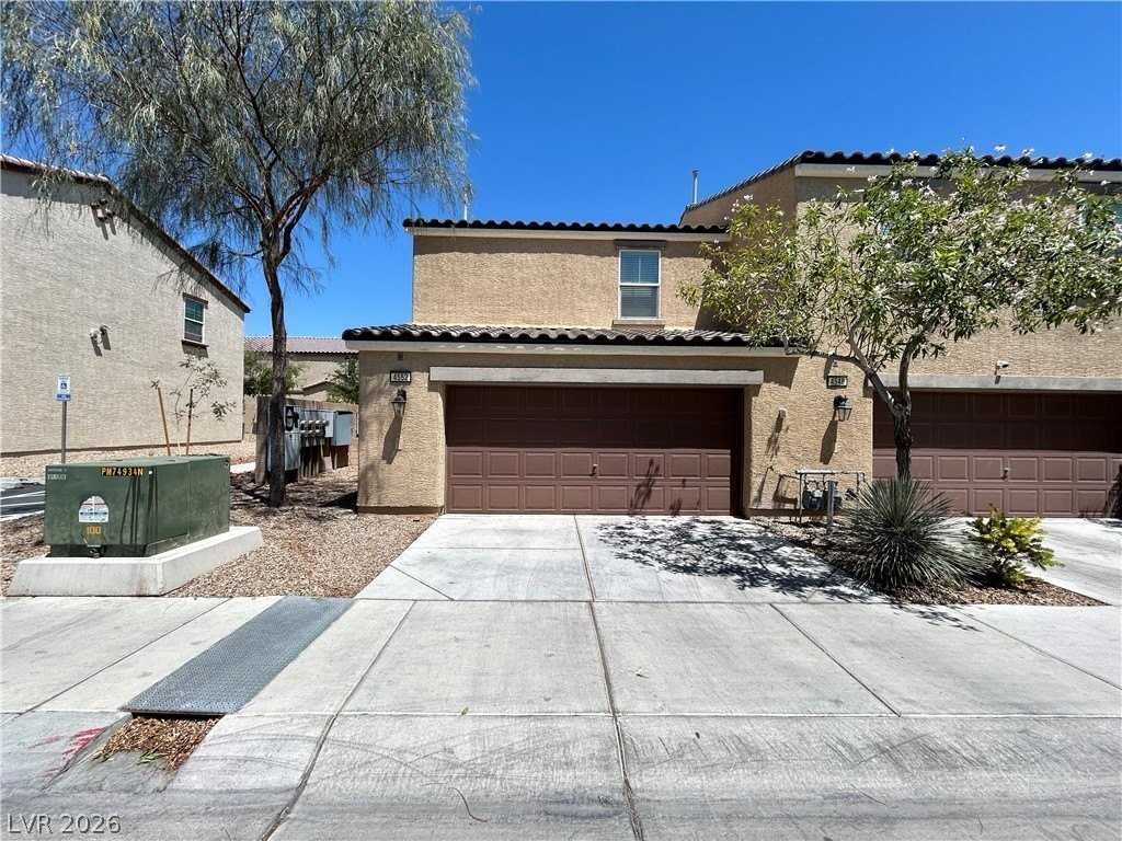 4552 Dover Straight St - Photo 2 of 17