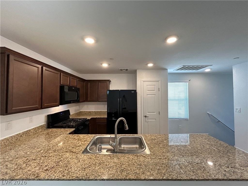 4552 Dover Straight St - Photo 6 of 17