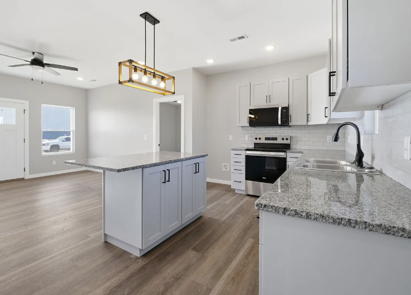 1758 Southwest St #1 - Photo 6 of 22