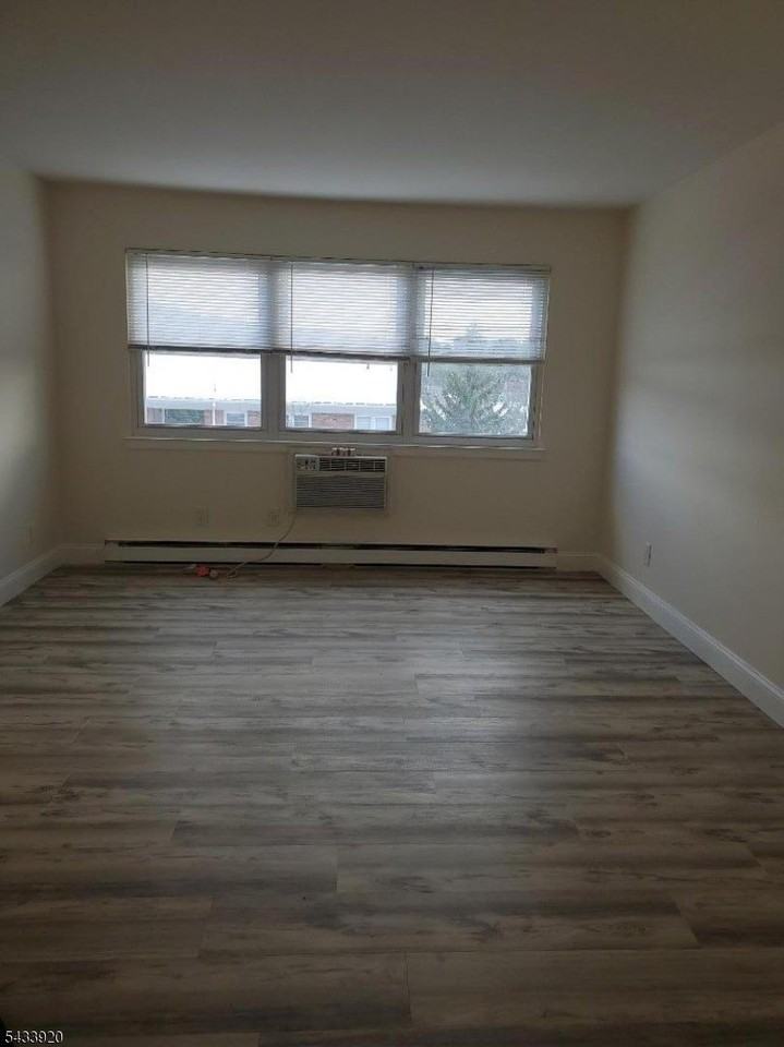 100 Pierson Miller Dr #C52 - Photo 6 of 15