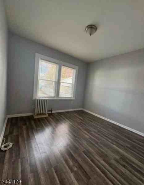 421 Berwick St - Photo 2 of 6