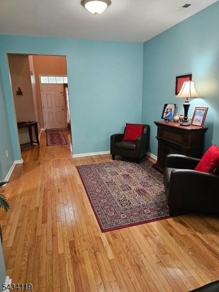 60 Jackson Ave - Photo 4 of 19