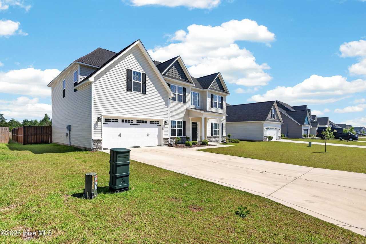 520 Indigo Johnston Dr - Photo 3 of 43