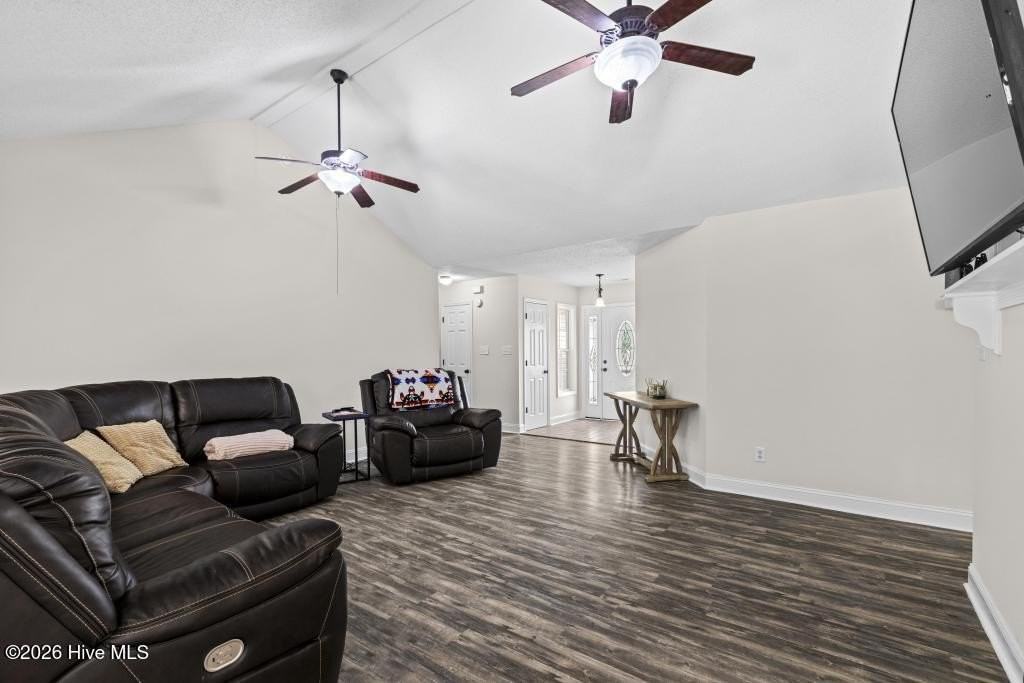 132 Forest Bluff Dr - Photo 6 of 22