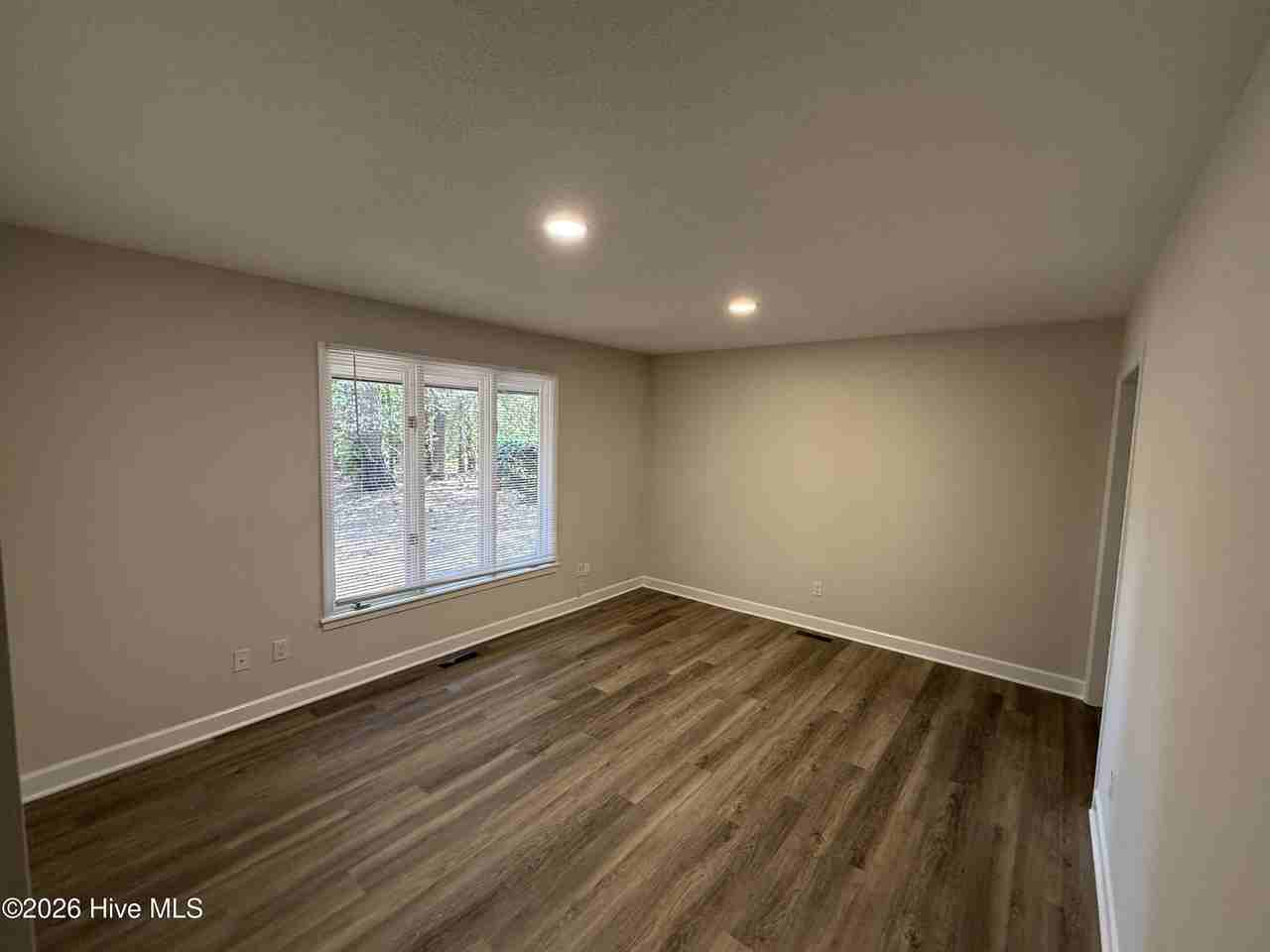 23 Richmond Rd #B - Photo 2 of 11