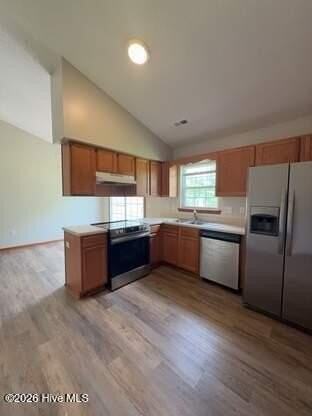 133 Lawndale Ln - Photo 4 of 11