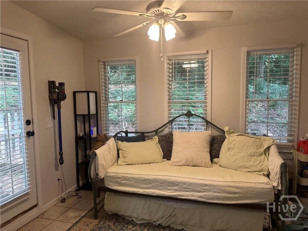 121 Sleepy Creek Dr - Photo 6 of 13