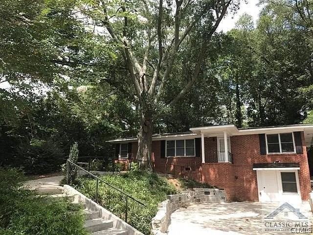 48 Holman Ave - Photo 2 of 13