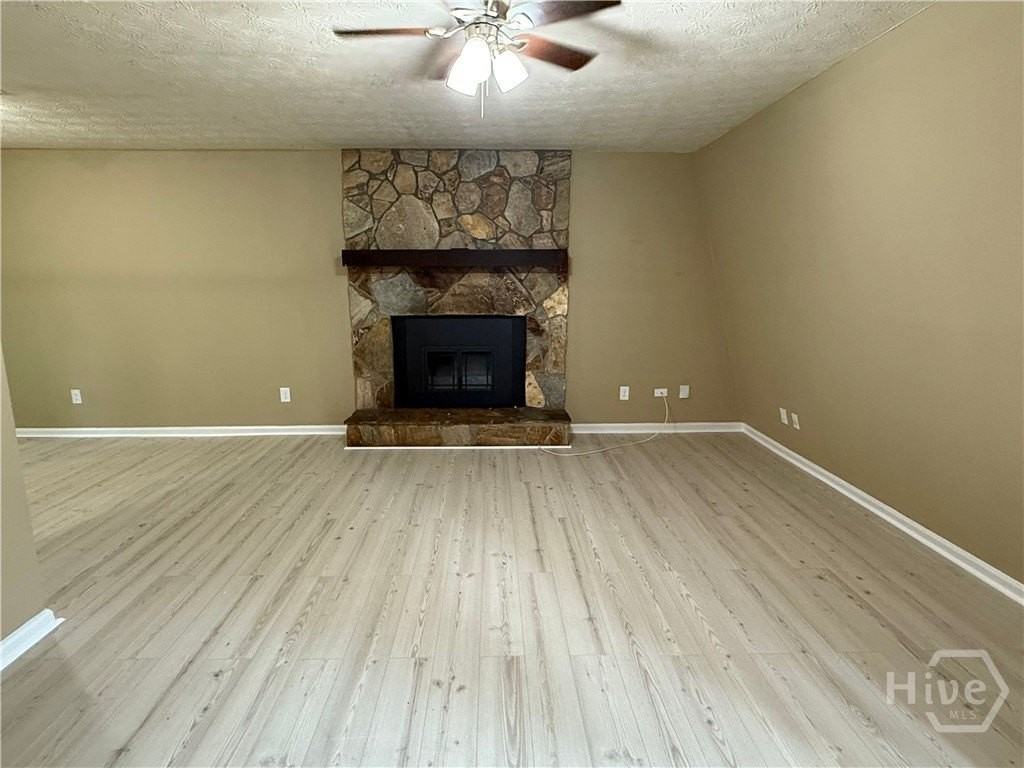 437 Rustwood Dr #437 - Photo 3 of 11