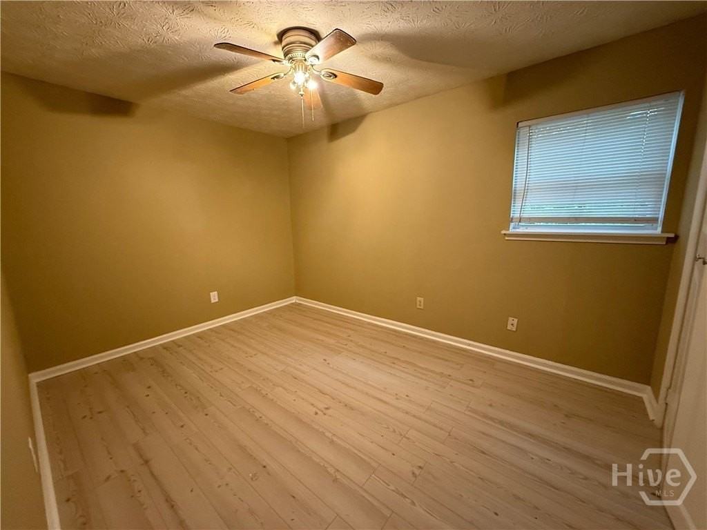 437 Rustwood Dr #437 - Photo 6 of 11
