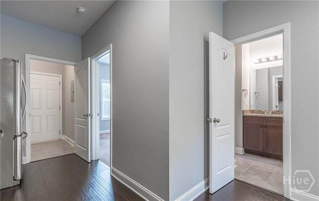 1280 Binghampton Cir - Photo 7 of 22