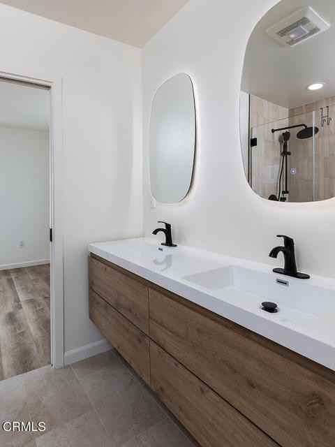 524 N Edinburgh Ave - Photo 3 of 8