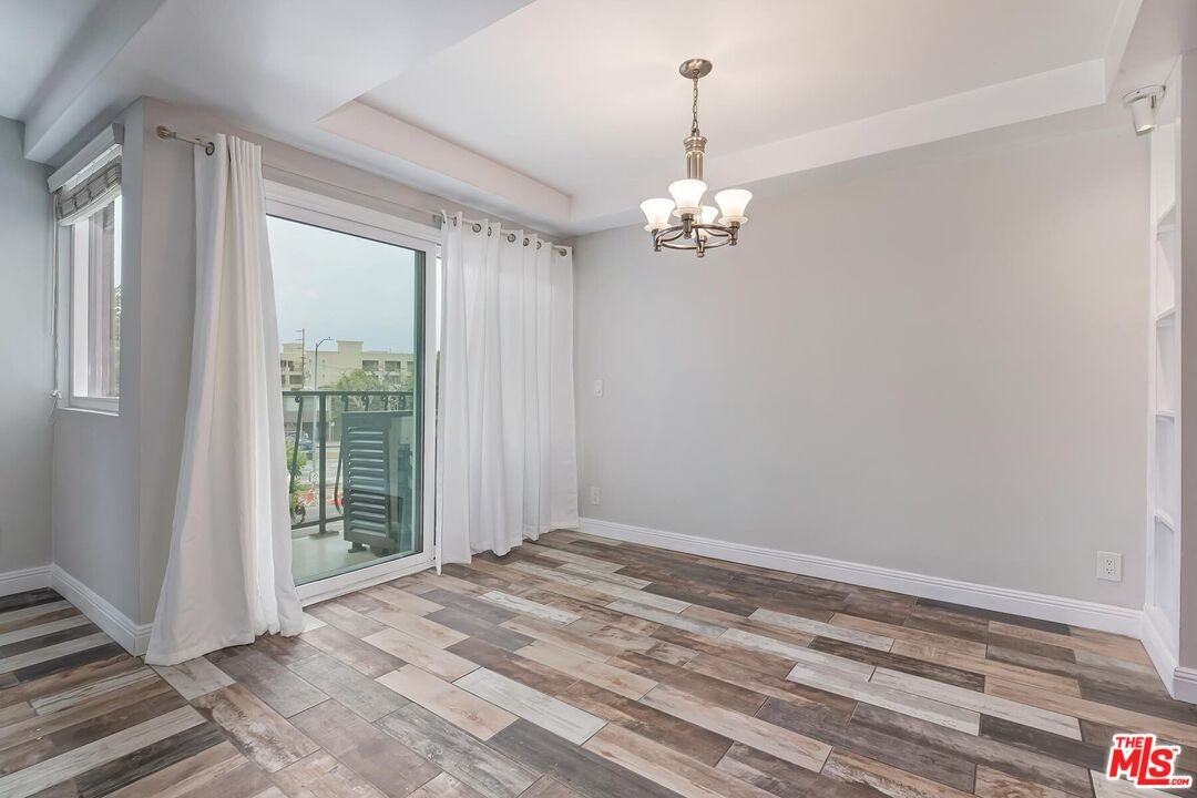 11789 Montana Ave #11 - Photo 4 of 8