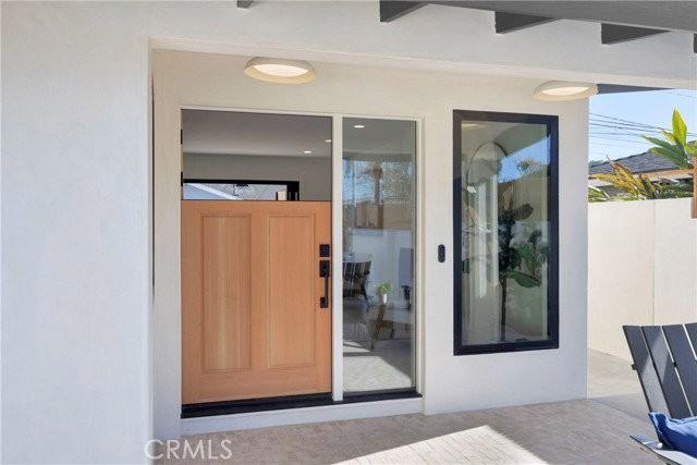 900 Catalina Ave - Photo 4 of 8