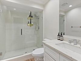 featured image of 8 Sandbar Dr