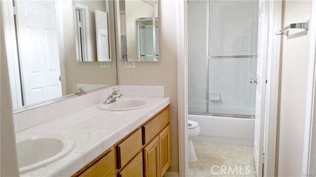 909 California St - Photo 3 of 8