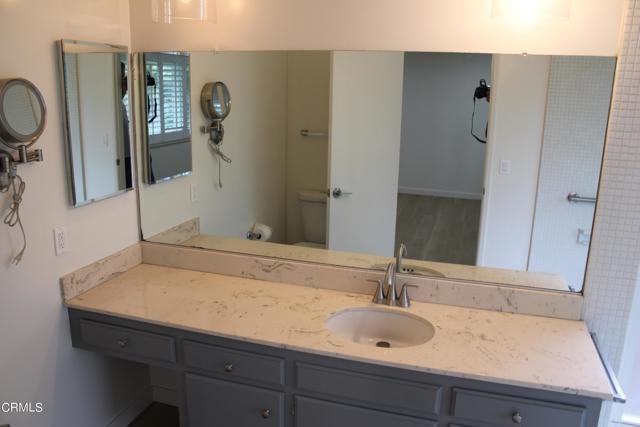 9642 Yolanda Ave - Photo 3 of 3
