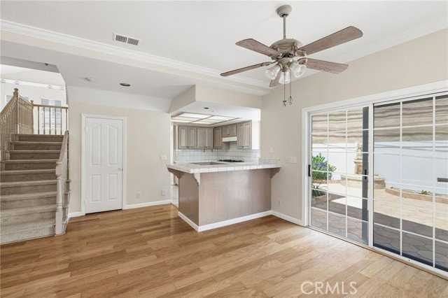 2407 Voorhees Ave #B - Photo 3 of 8