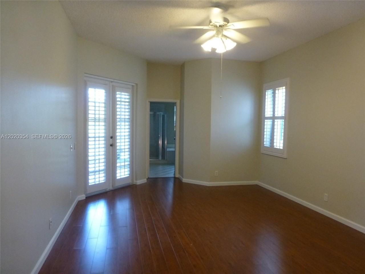 1139 Chenille Cir - Photo 3 of 27