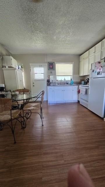 1301 N 12th Ct #2A - Photo 6 of 16