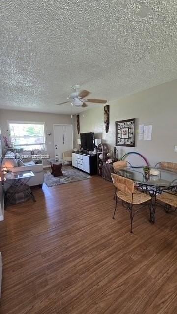 1301 N 12th Ct #2A - Photo 7 of 16