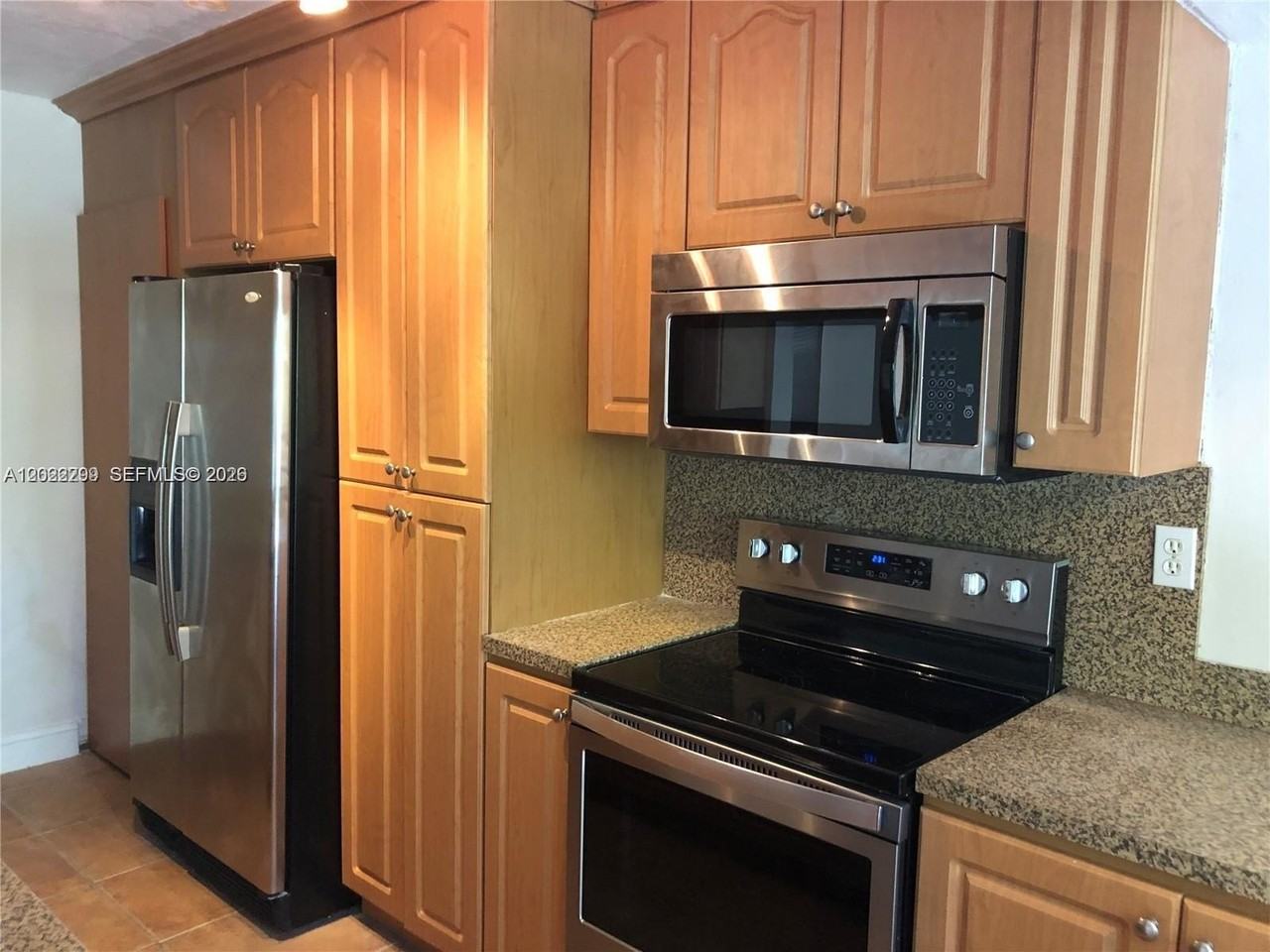 12037 Sw 110th Street Cir S #12037 - Photo 4 of 16