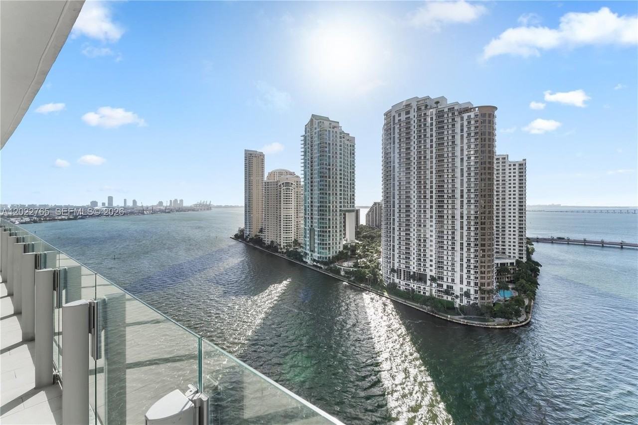 300 Biscayne Boulevard Way #1802 - Photo 3 of 50