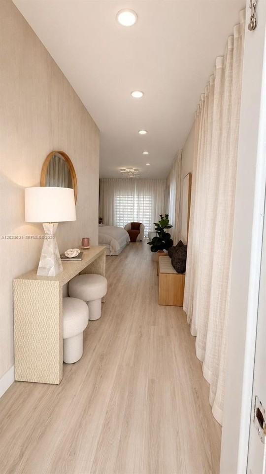 220 Se 32nd Ter - Photo 6 of 27