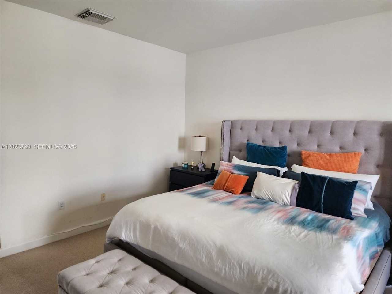 7510 Nw 107th Pl - Photo 7 of 8