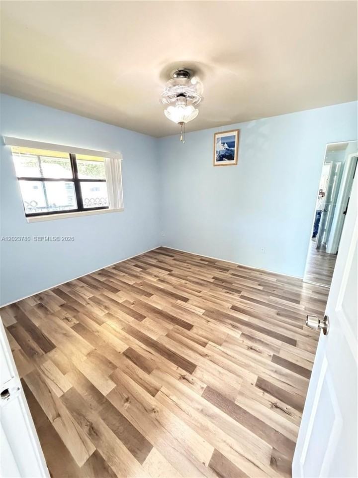3968 Nw 87th Ave #3968 - Photo 6 of 14