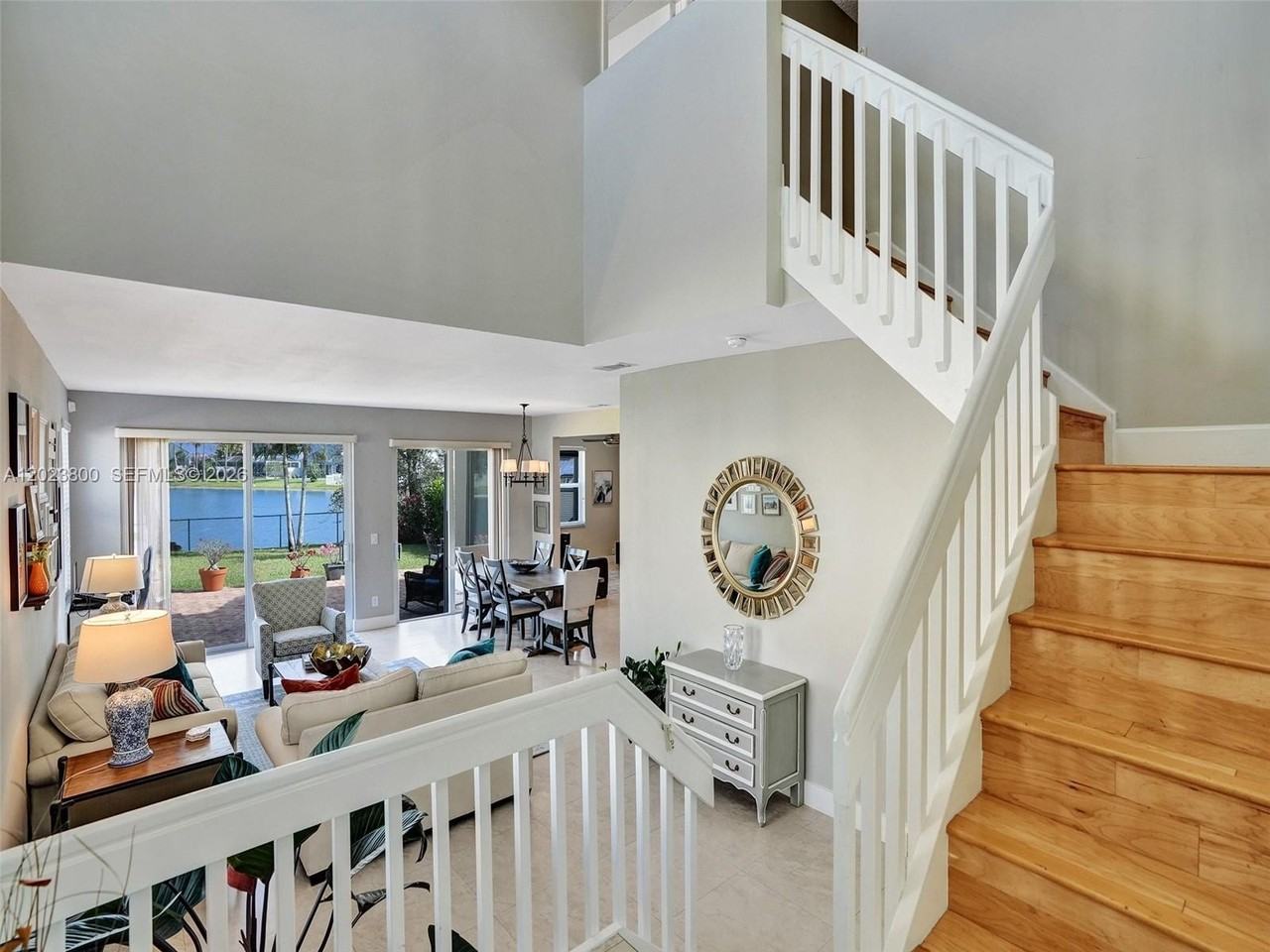 700 Nw 158th Ln - Photo 4 of 40
