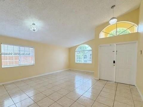 15339 Sw 32nd Ter - Photo 4 of 16