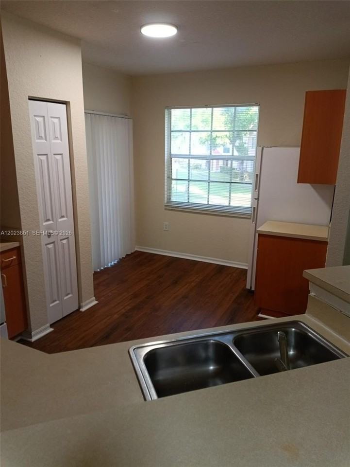 2707 Belmont Ln #1 - Photo 5 of 14