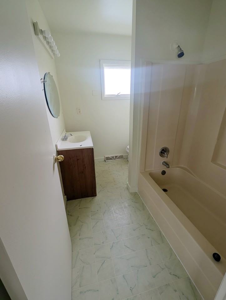 3188 Augusta St #1 - Photo 6 of 9
