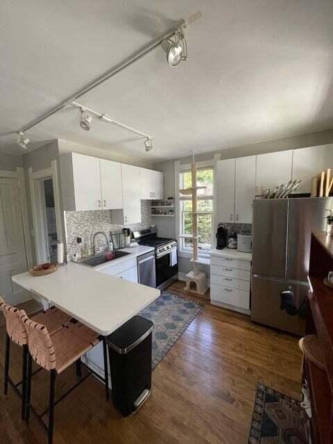 140 E Vine St - Photo 7 of 10