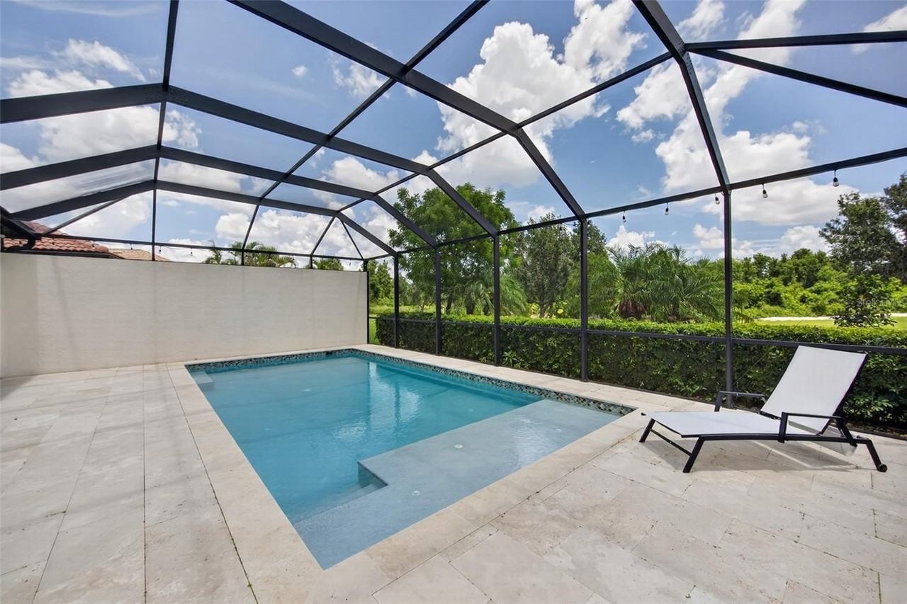 5119 Tobermory Way - Photo 4 of 50