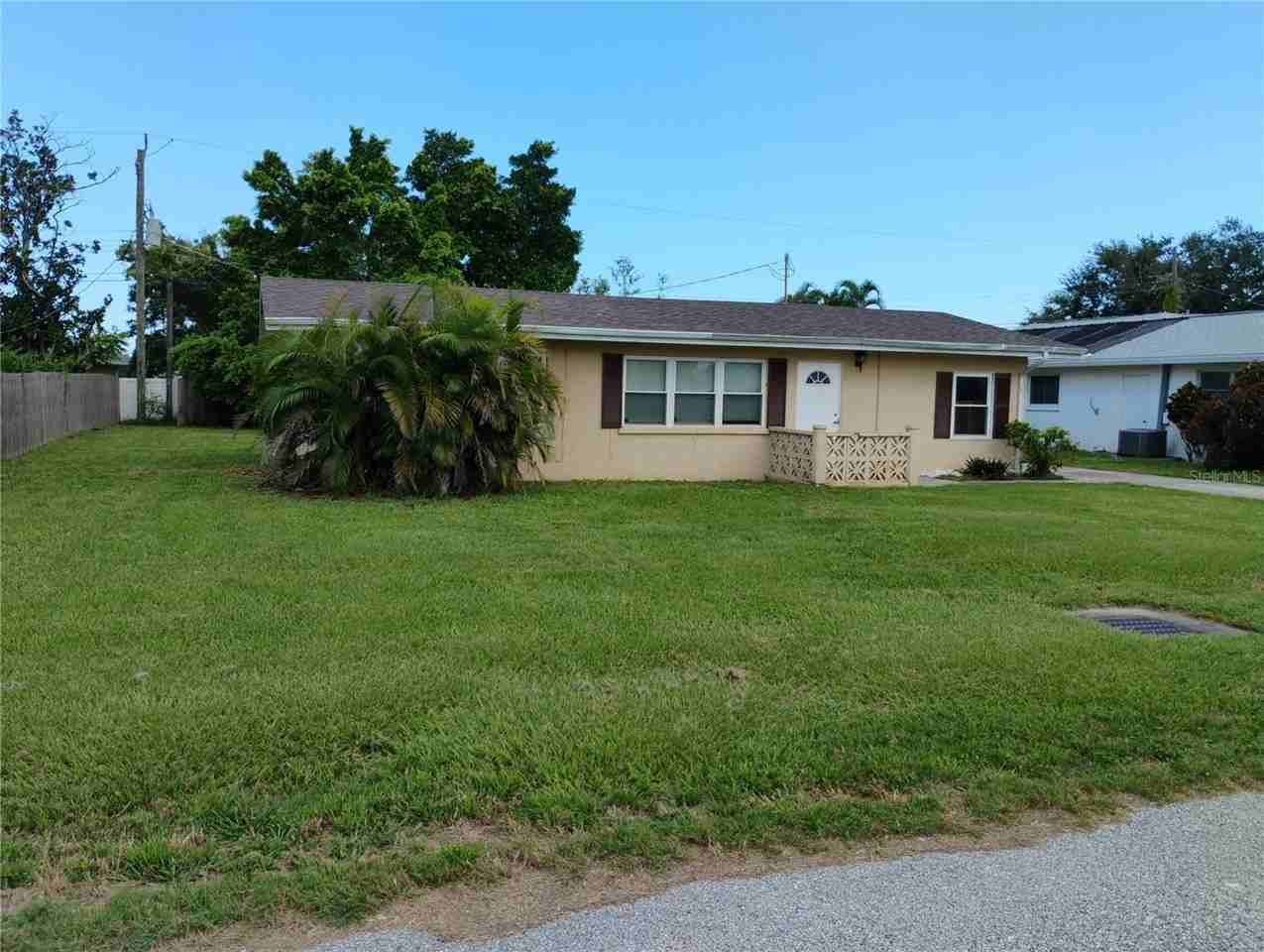 1778 Elm Dr - Photo 2 of 27